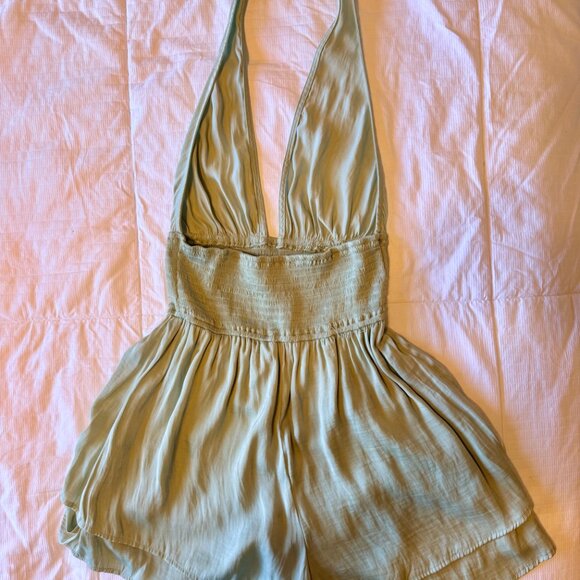 Halter romper - Picture 4 of 5